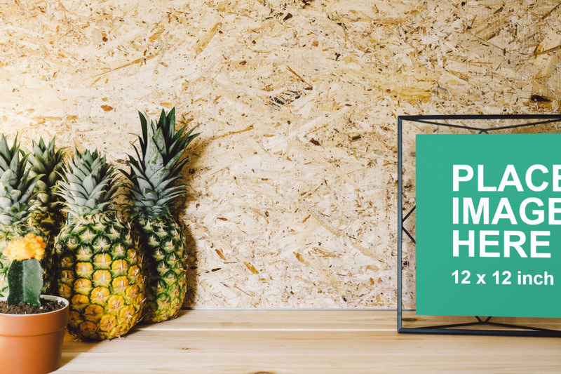 Board with pineapple