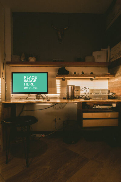 iMac in home office
