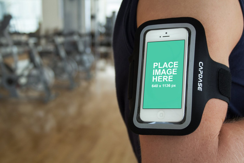 iPhone 5S in fitness center